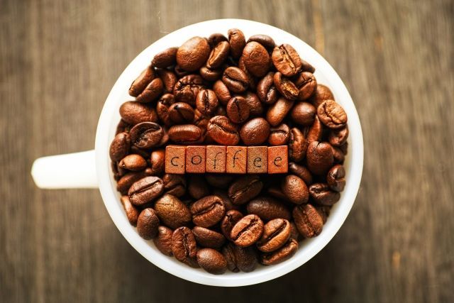 「コーヒー」と「カフェ」は同じ！？違いは何？？