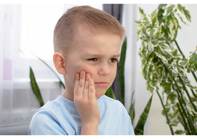 ［前編］小さな子供にも知覚過敏があるの？！子どもが口の痛みを訴える原因は？パレスサイドビル歯科院長、石岡先生に伺いました！