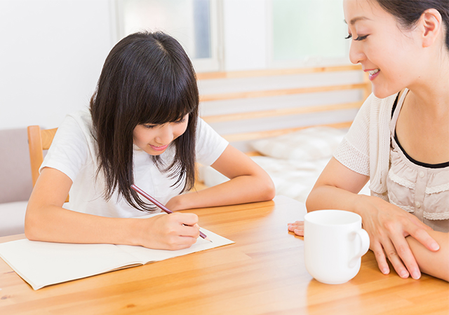 夏休みの宿題はあった方がいい？宿題は「家庭学習」と捉えて子ども達の視野を広げるために長期休暇を有効に使いましょう。